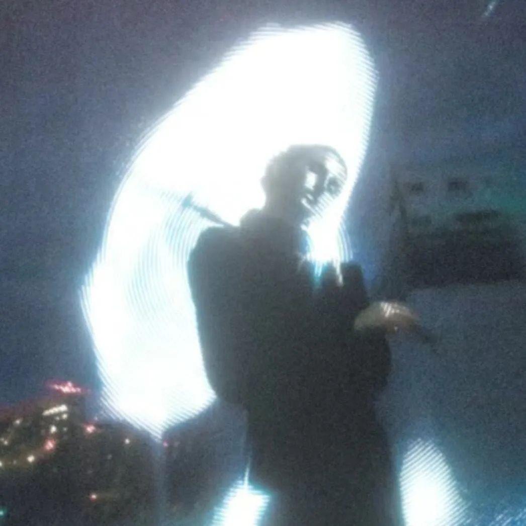 不是自来卷