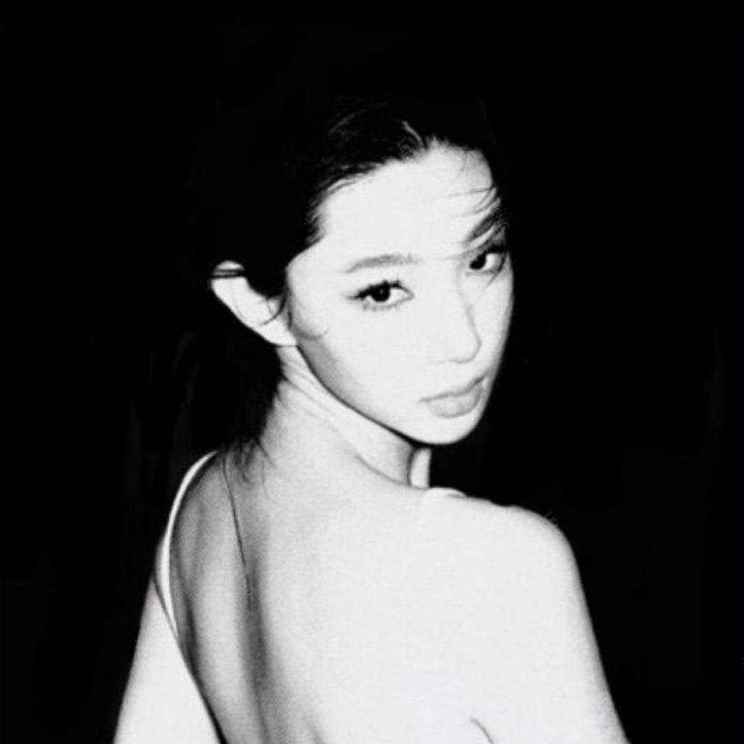 luo睡小猫