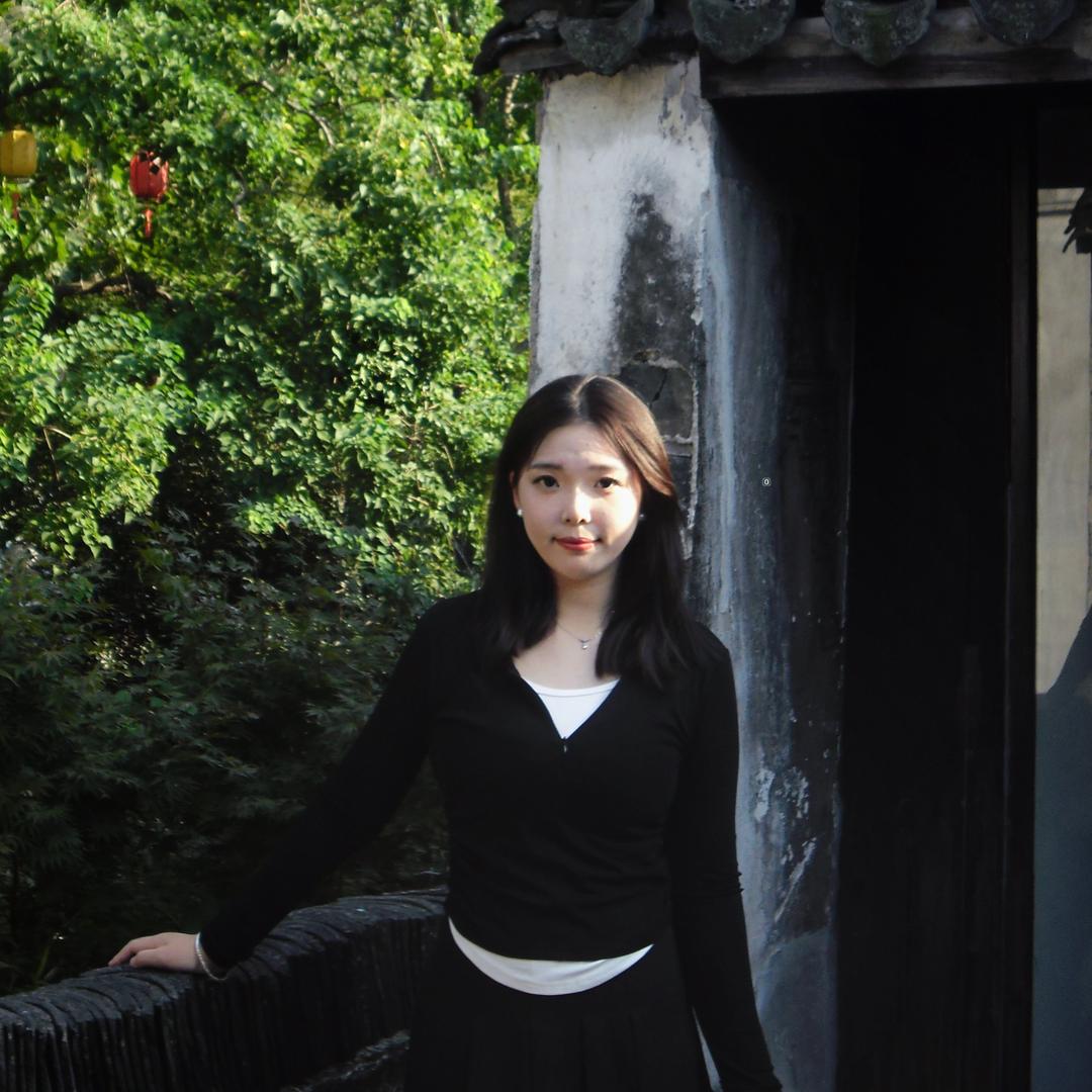 爱化妆的橙子🍊