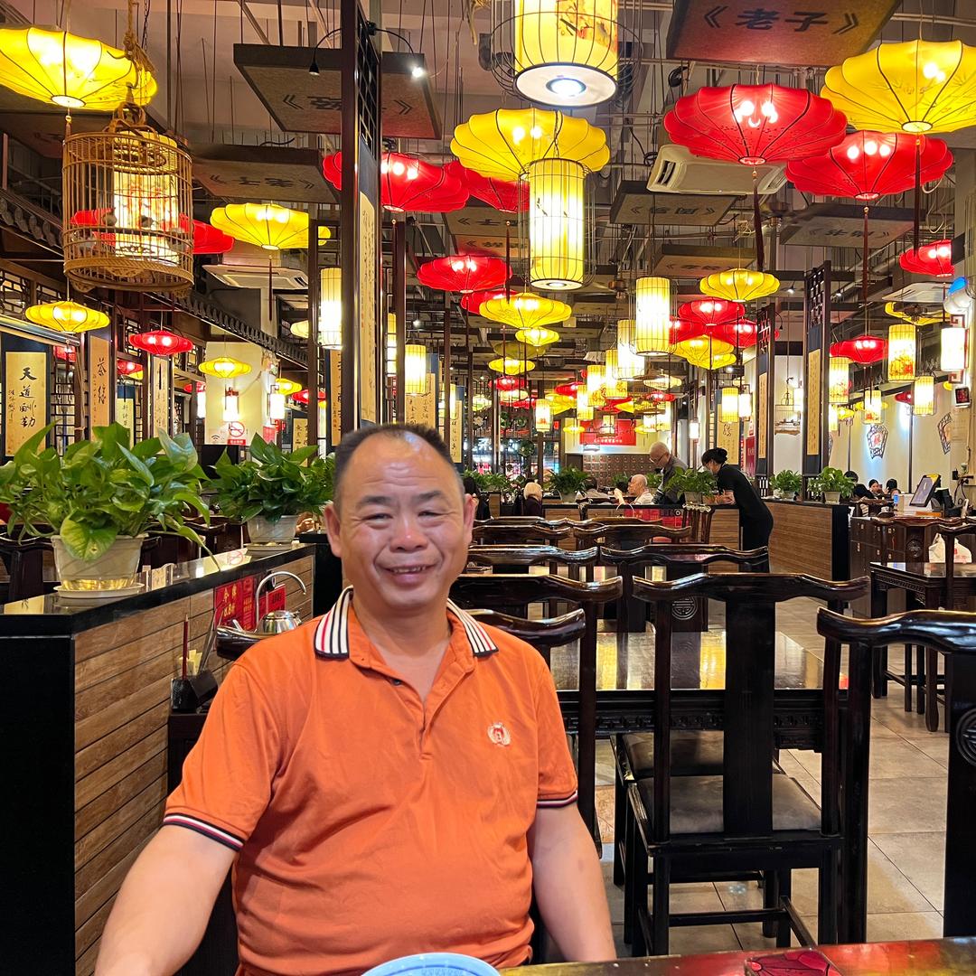 三叔五点钟煲晚<<六六大队>>