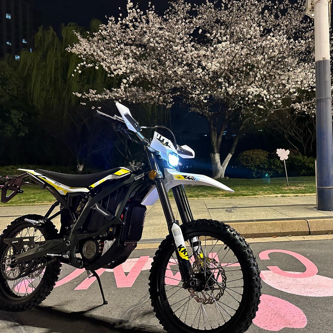 Surron虬龙-徐西瓜