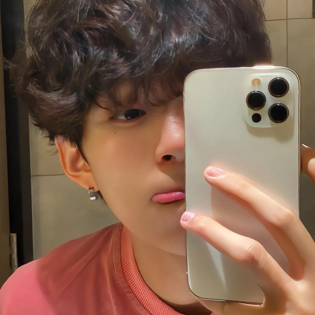 UUUUU