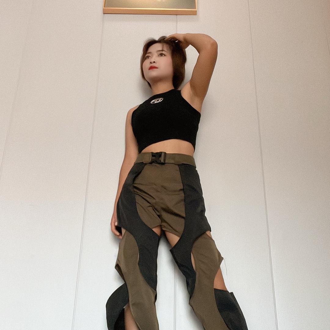 小8妹（连赞拉黑）