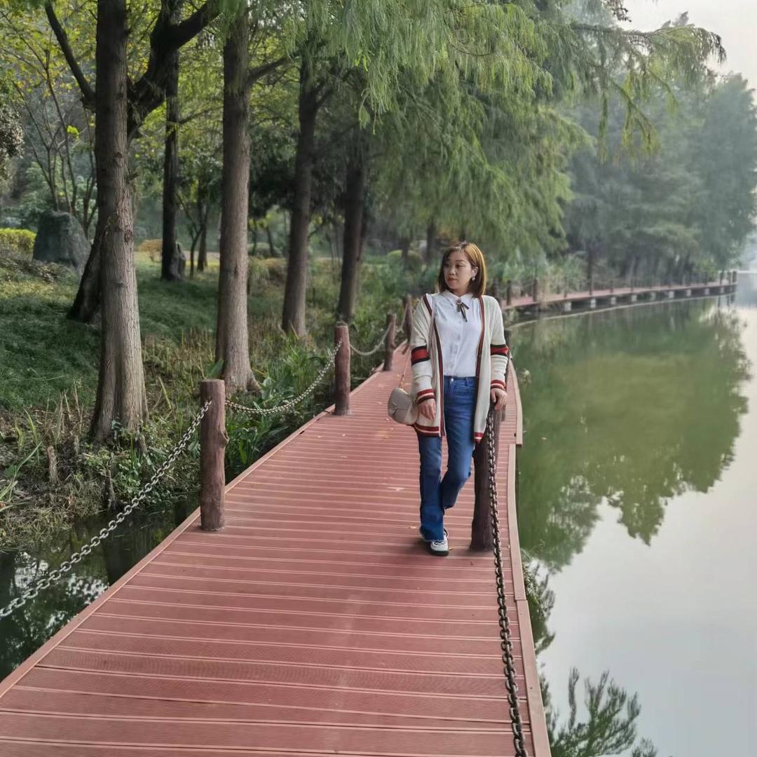 何方妖孽@