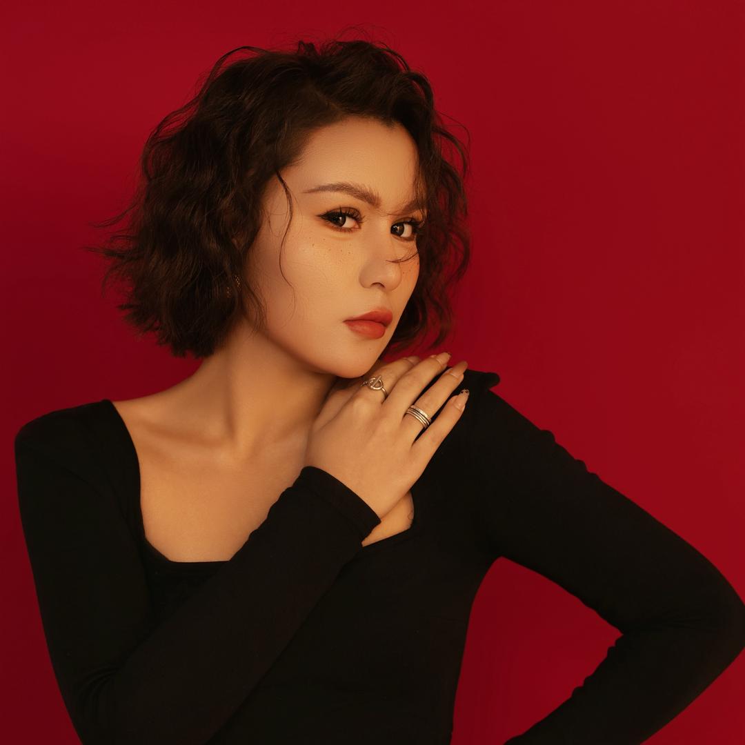 有酒窝的祖祖妈