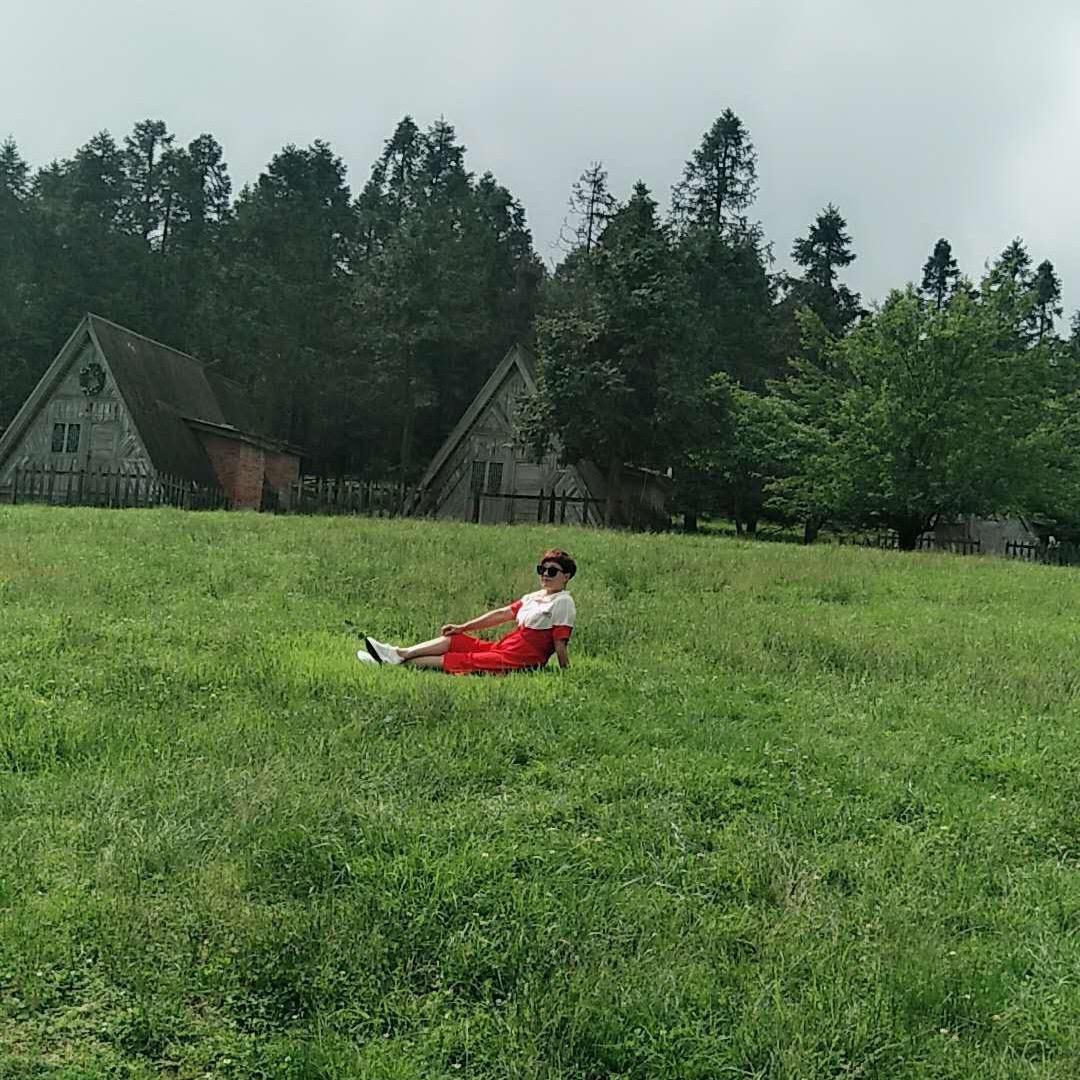 艳^_^