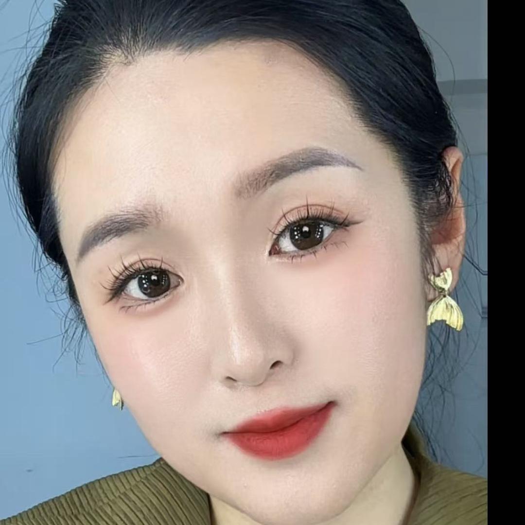 化妆师冰冰