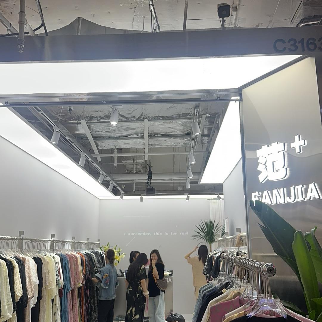 郑州银基范家(微微老板娘)