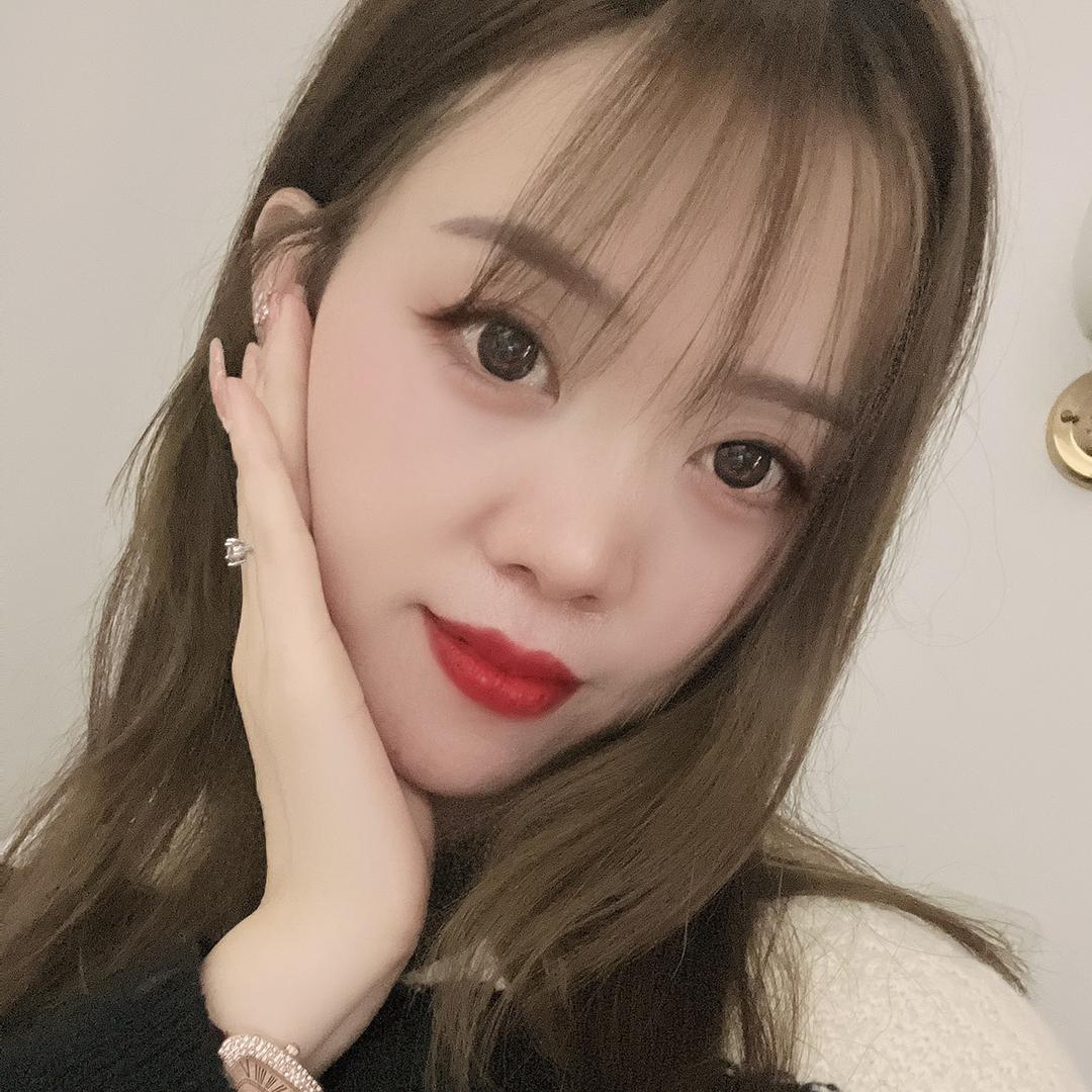 伊佳美.美容连锁店