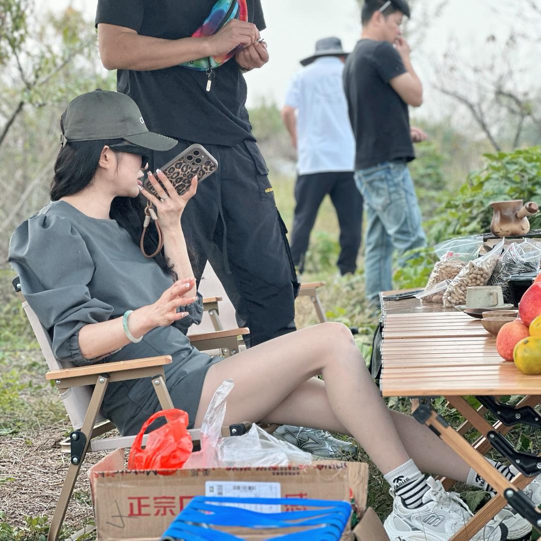 爱绘家的小荔枝