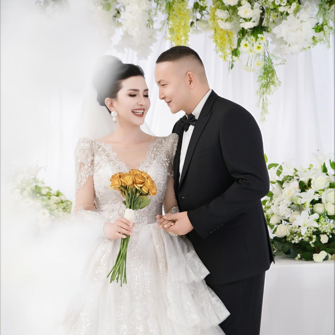 阿依妮萨