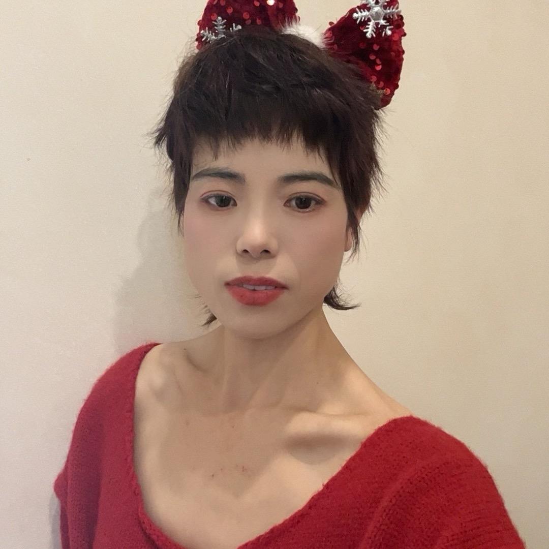 刷脂疯子(郑小妹)小号