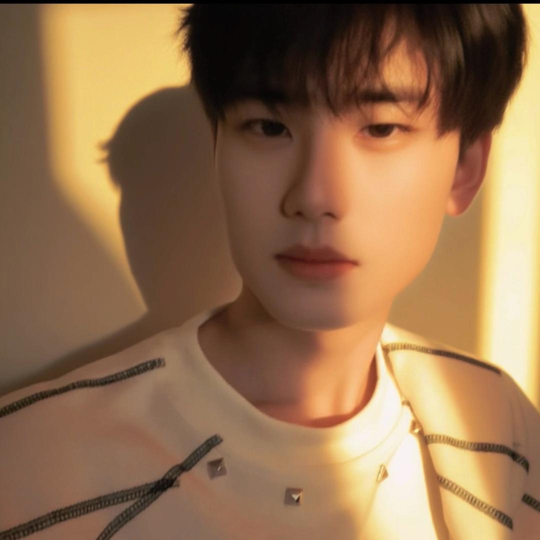 🌈酉告    　　　　　　　🪳