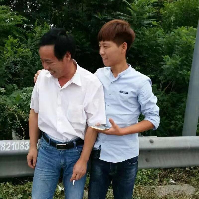 晋国云高价收铜铝一切废品