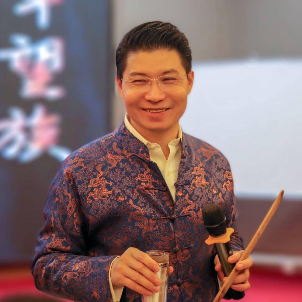 康华兰家文化、传统文化研究者