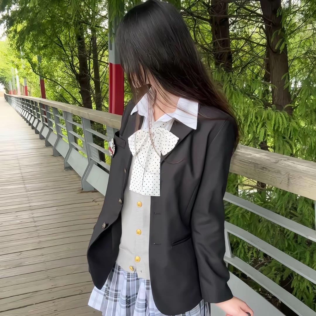 &樂懿鲤☞（见过🦁版）🏓🍟