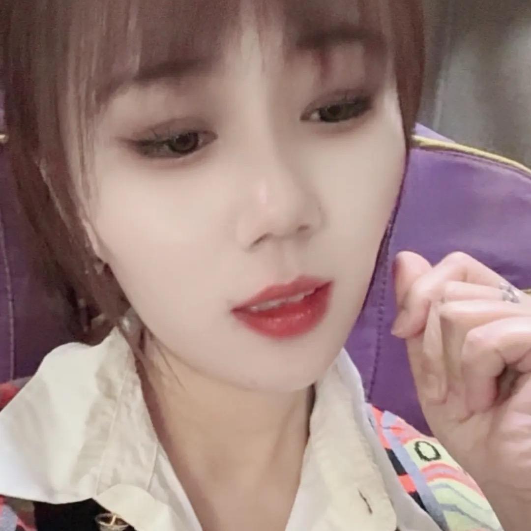 ཉི༗ 女灬暴君シ ༗࿆ཉི