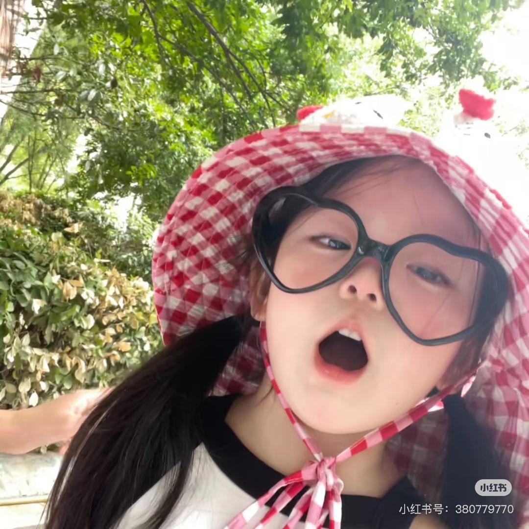 荷雾(๑• . •๑)