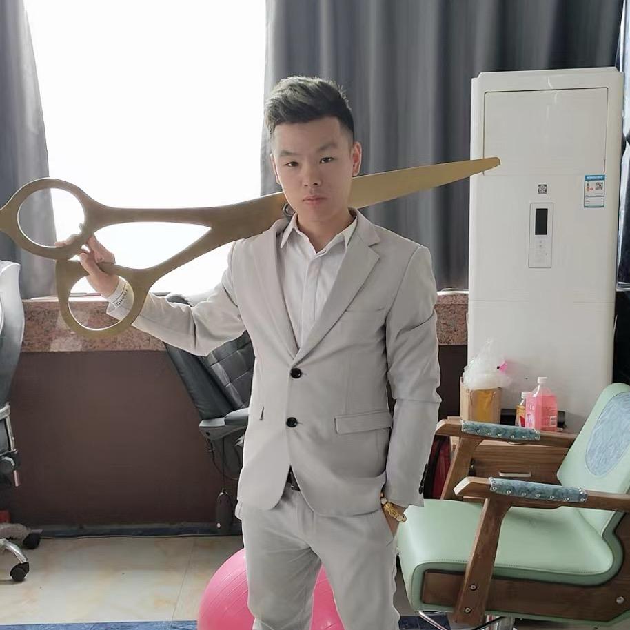 库蒂斯源头厂家批发美发用品工具