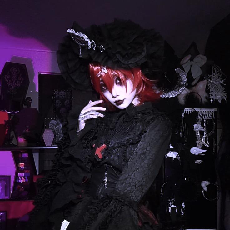 颠茄味的七崽✟棺材重度依赖