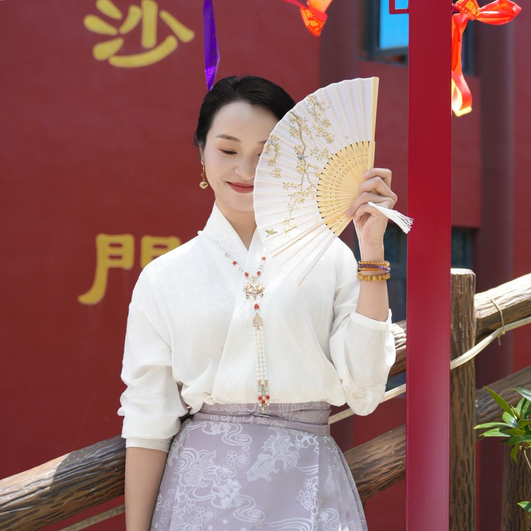 祖国老花朵🌺