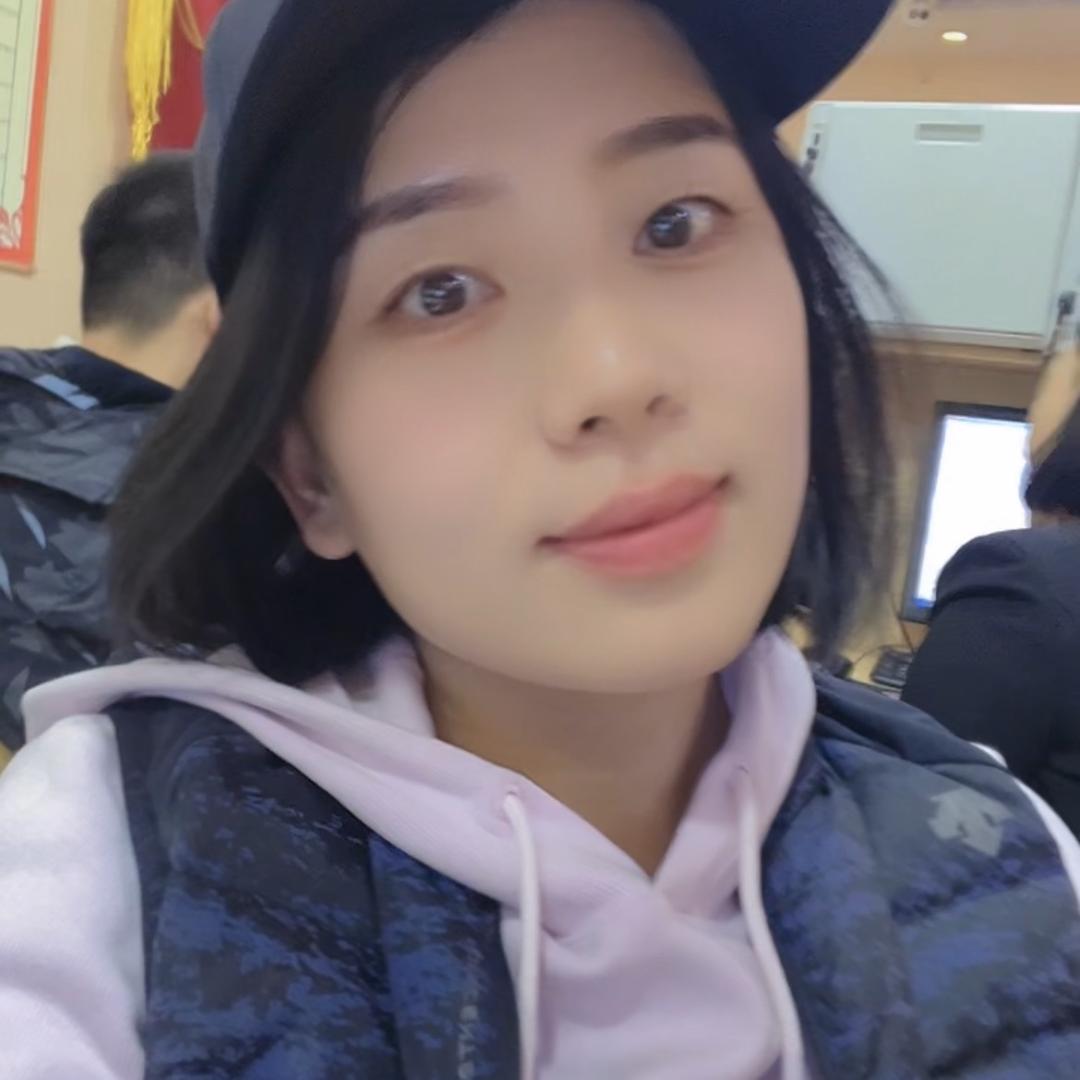 🎀微笑着就好