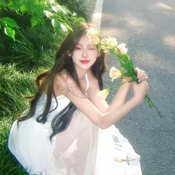 新视线-拾花女装