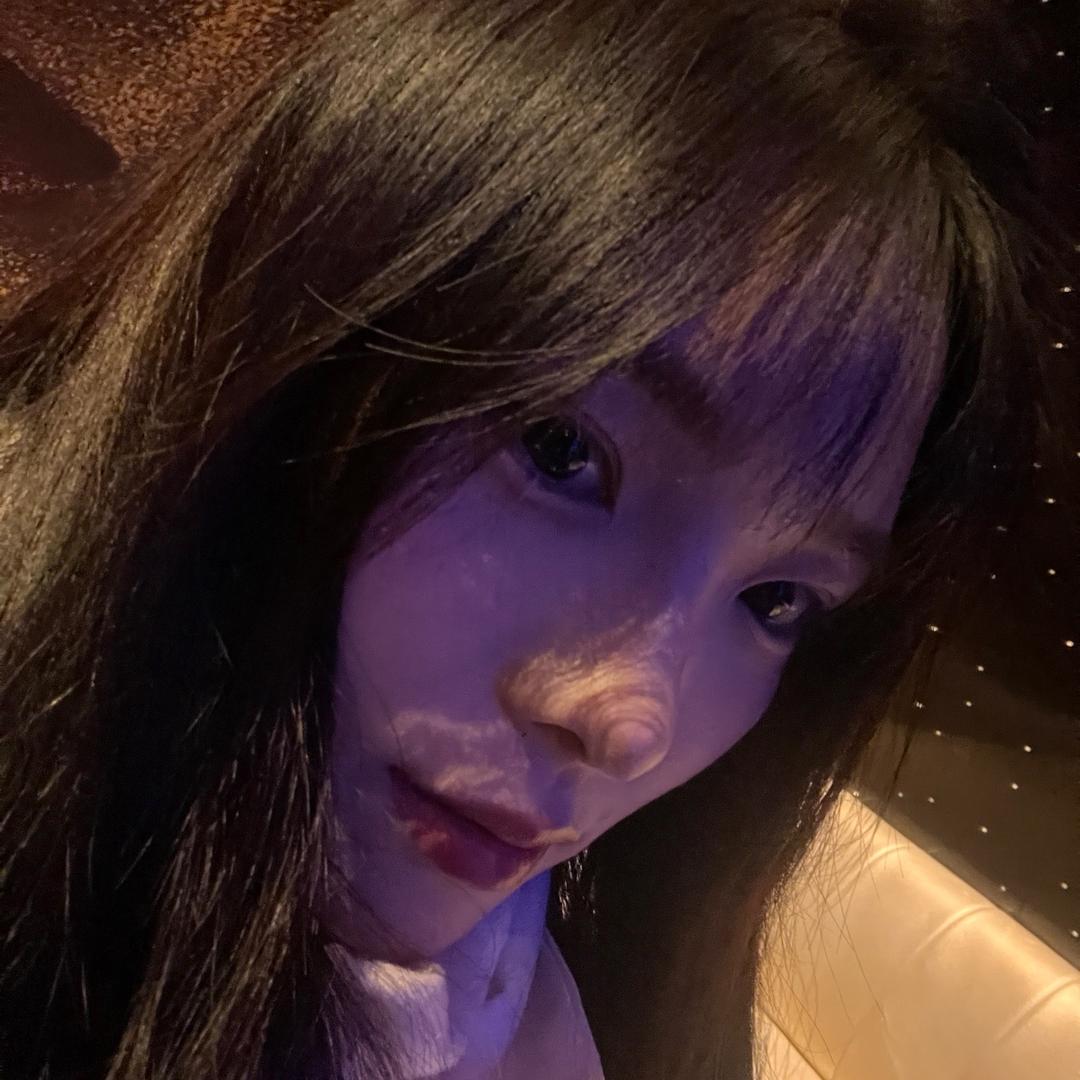 小影$