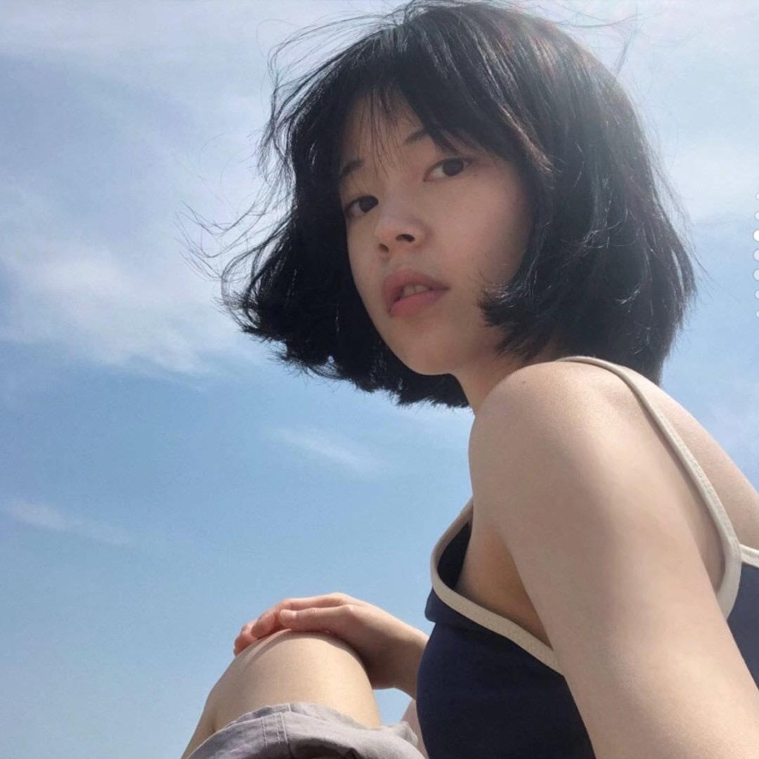 亚亚早上好.