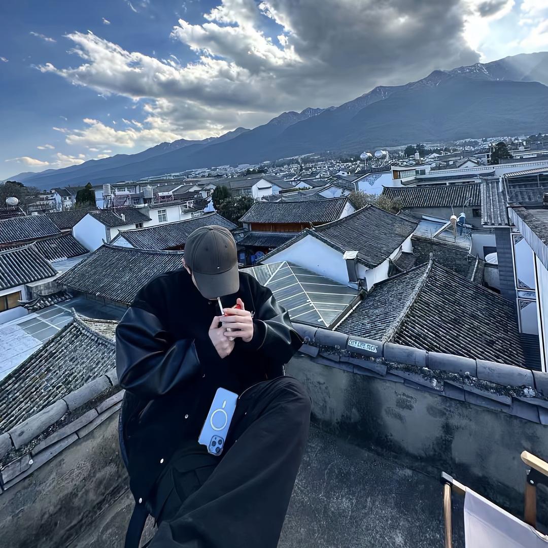 白衣-