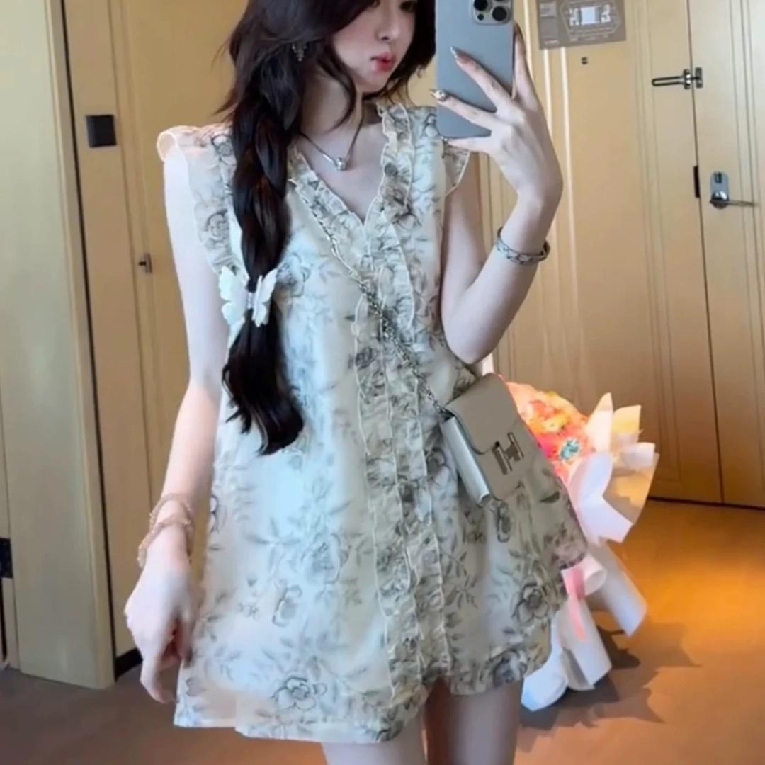 努力版余小姐