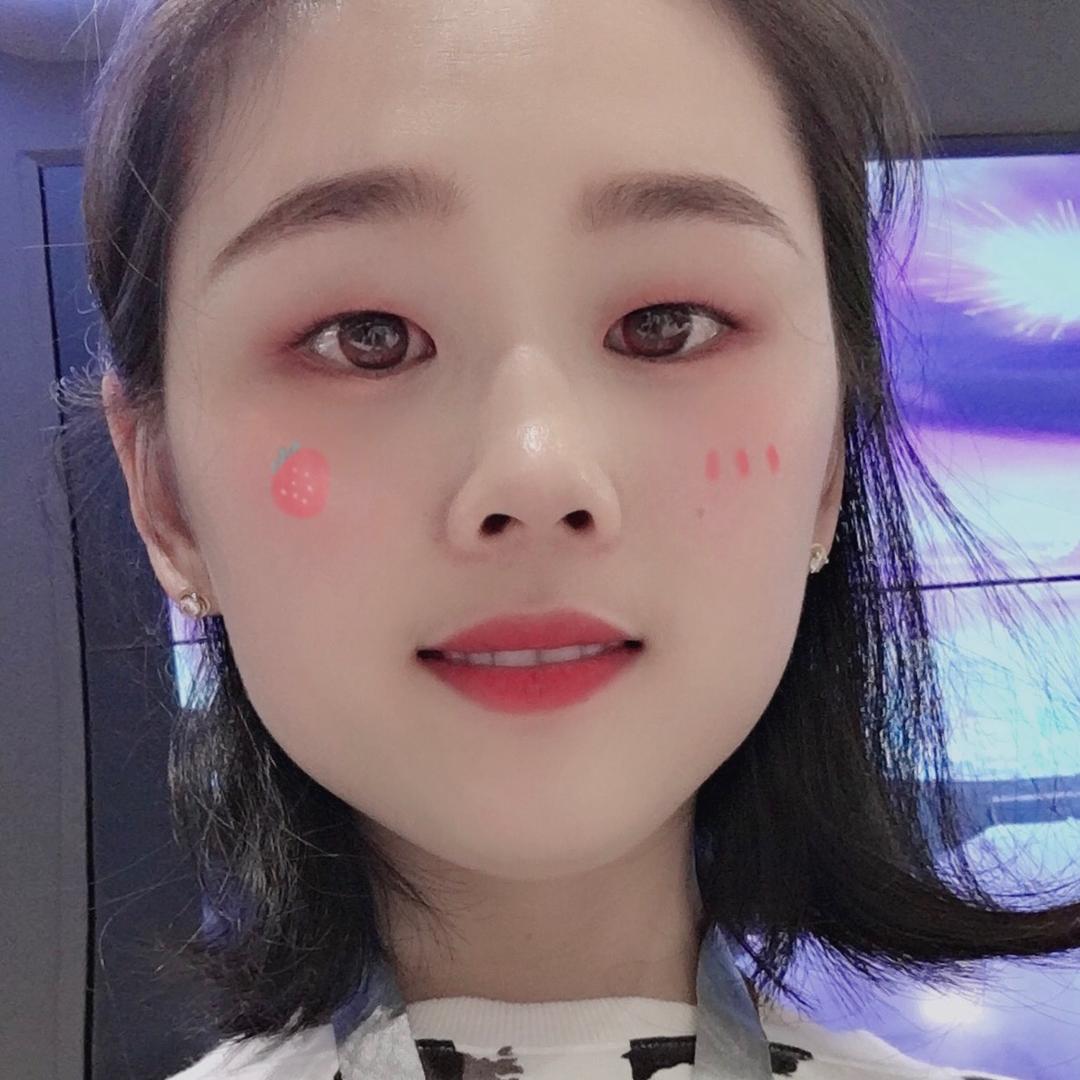 正努力小姑娘