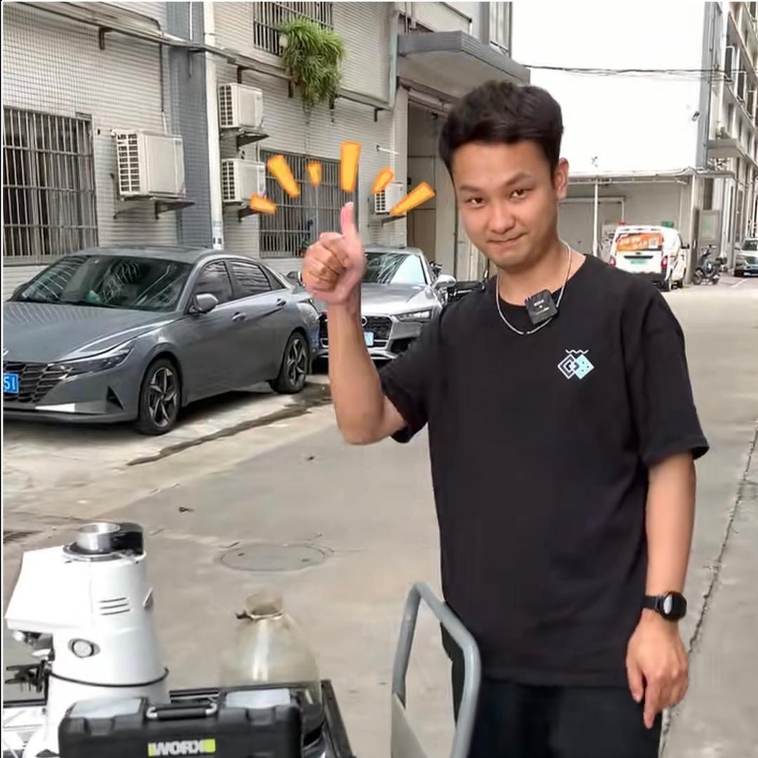 咖啡设备小陈