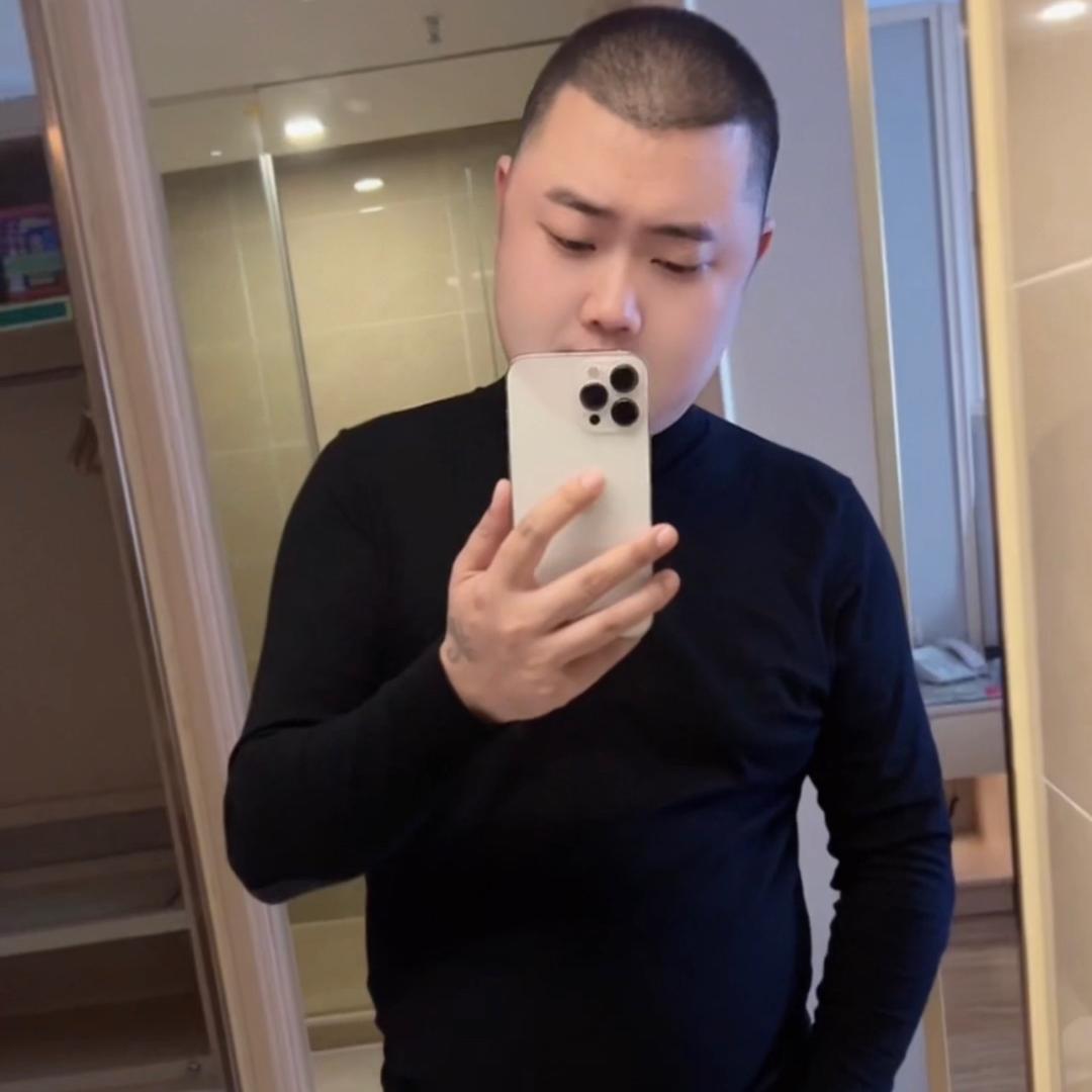 勾二娃😎😎