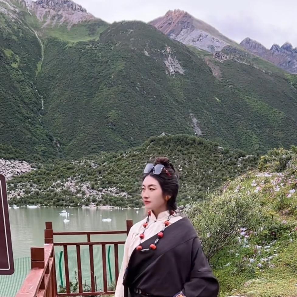 德青卓嘎