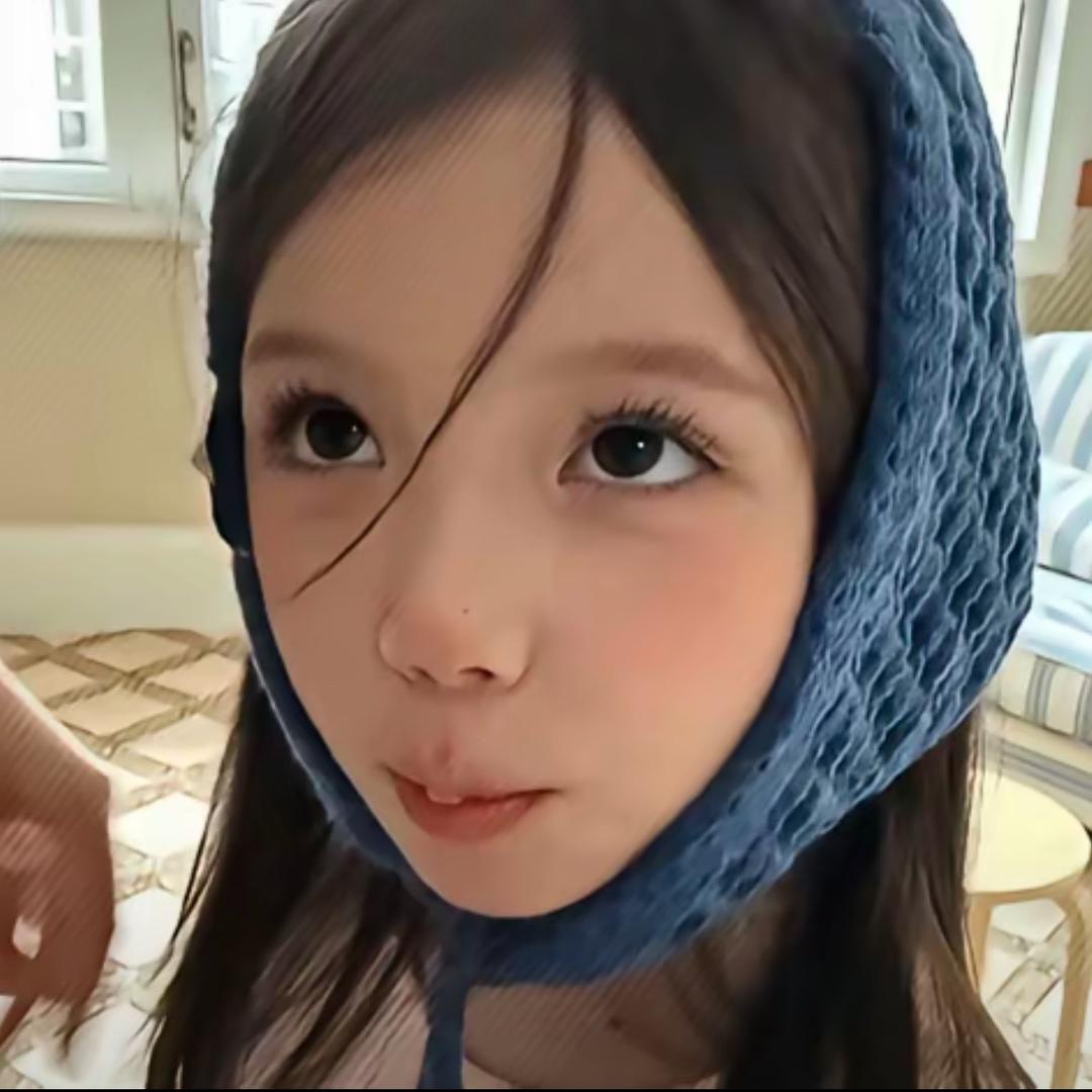 麻辣团子.