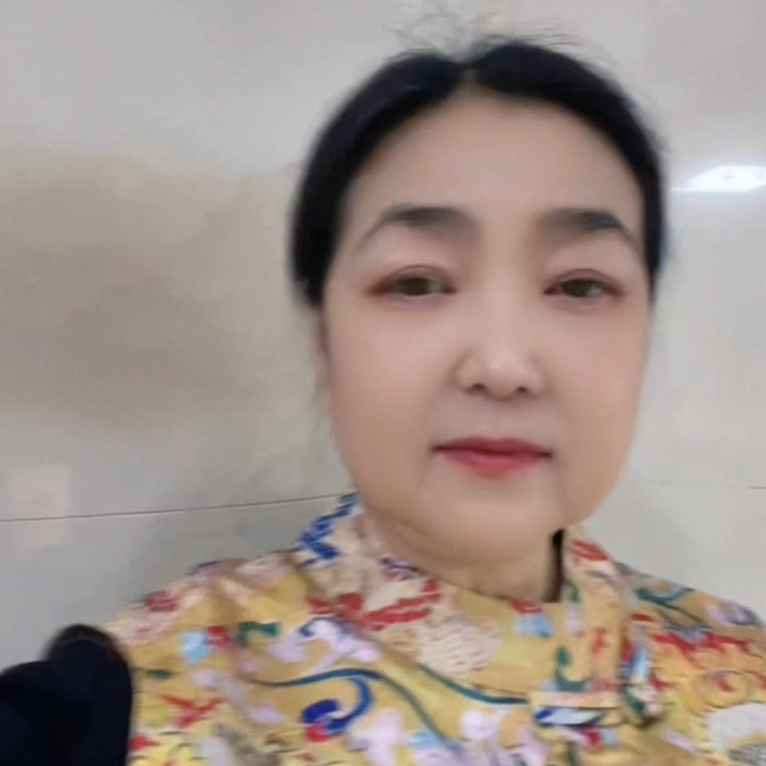 巧巧姐（橱窗有好物）