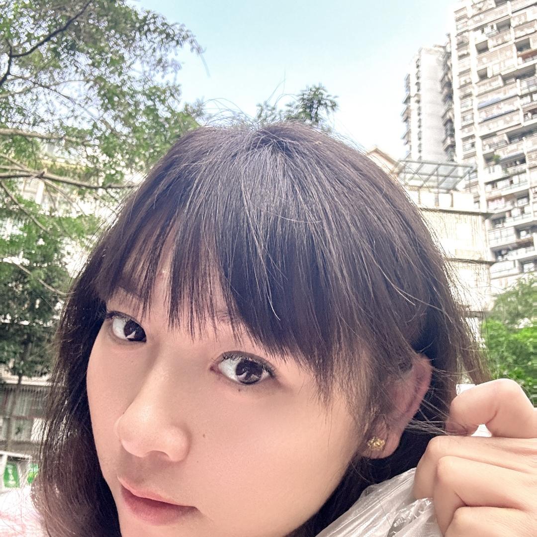 秀儿👗