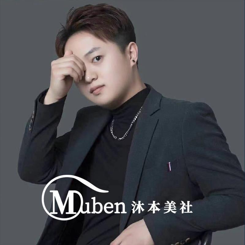 爱上染发玛丽苏