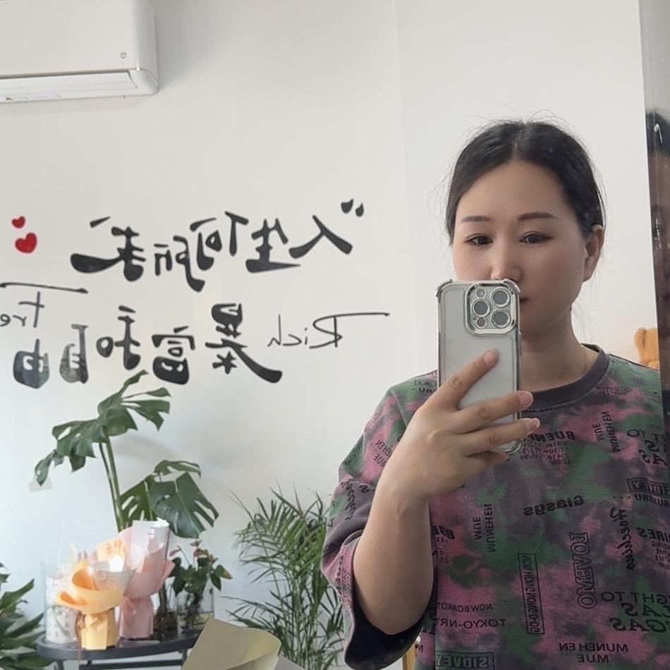 睢县文化路莫问花时（花礼婚车派对沙龙）