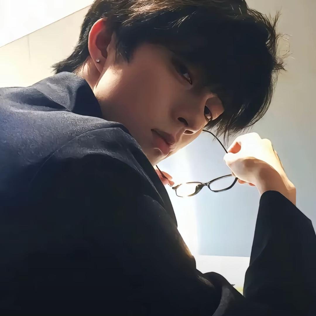 文泽⛹️‍♂️