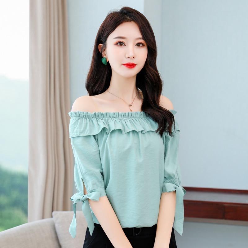 天门市哪吒服装店