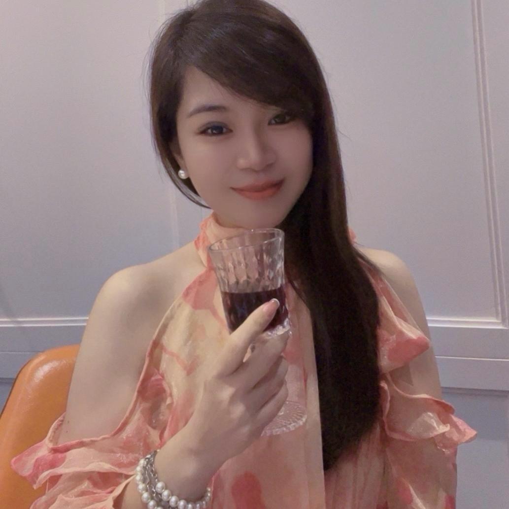 七小姐（Nic的蜂蜜)