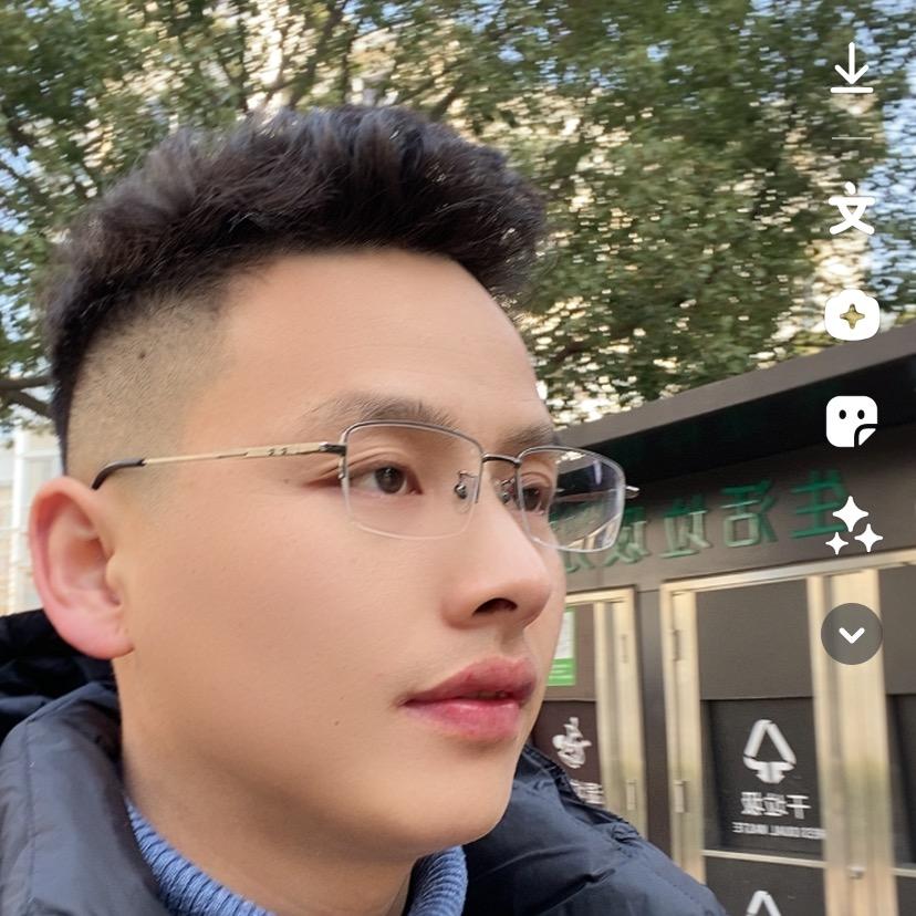 黄武杰(湖北 襄阳人)沪漂