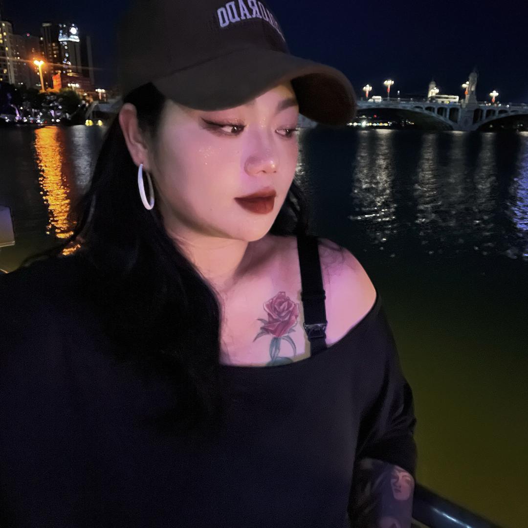 大大咧咧女汉子🖤（双胎带娃中）