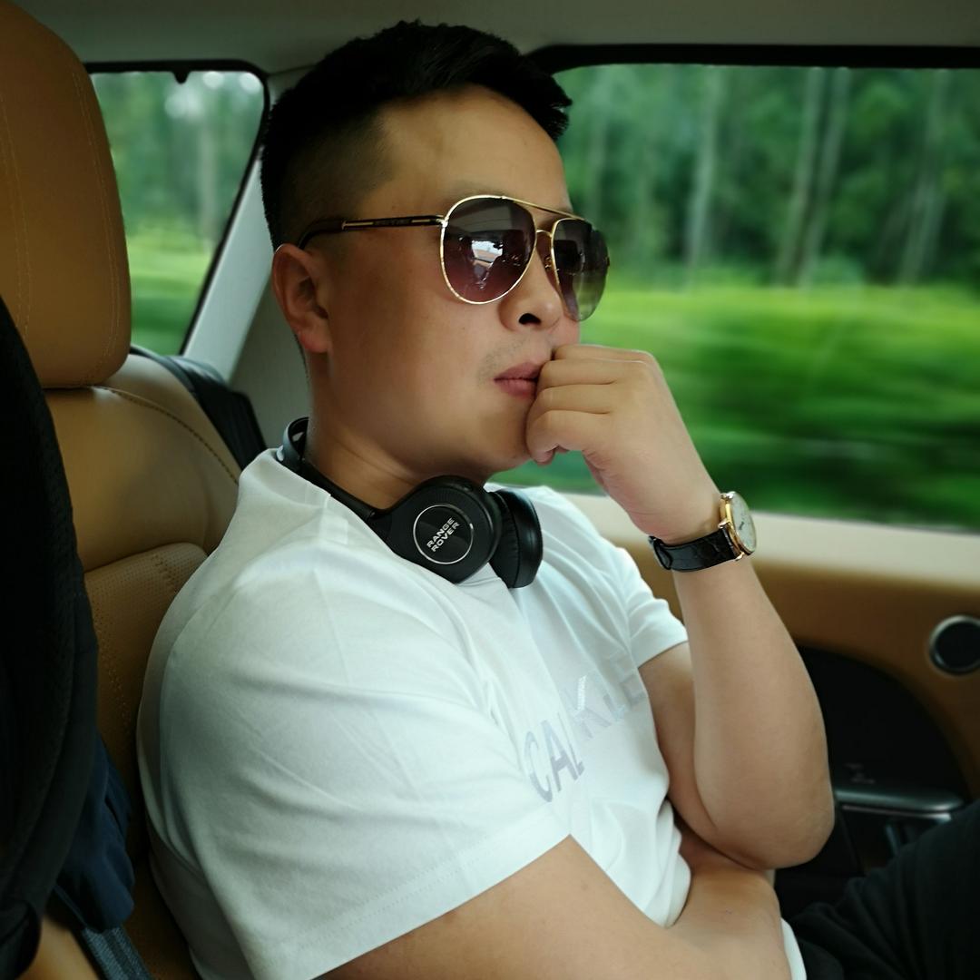 老侯与妈妈的日常生活