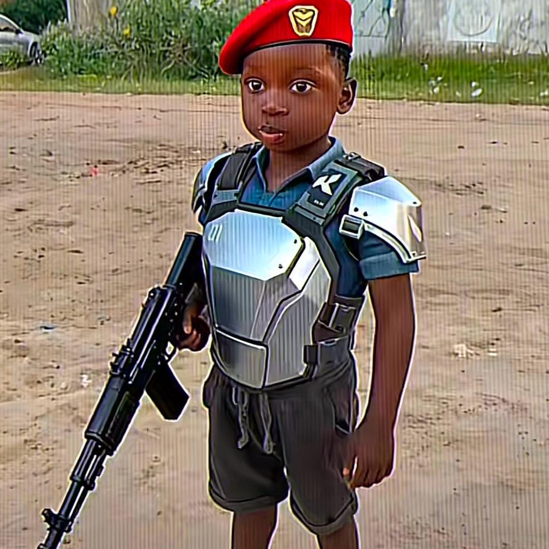 酸辣鸡脚大炮粉