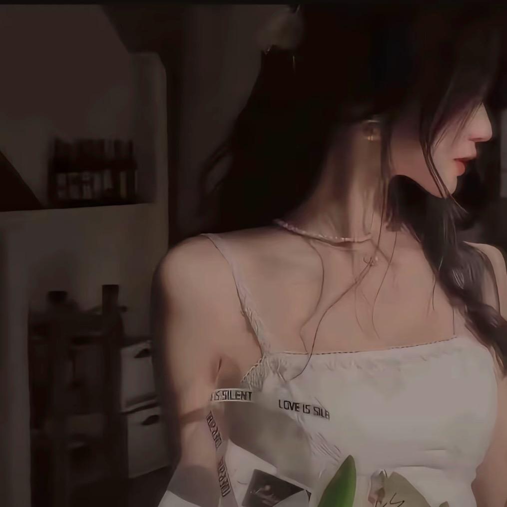 鹿死萤火森.