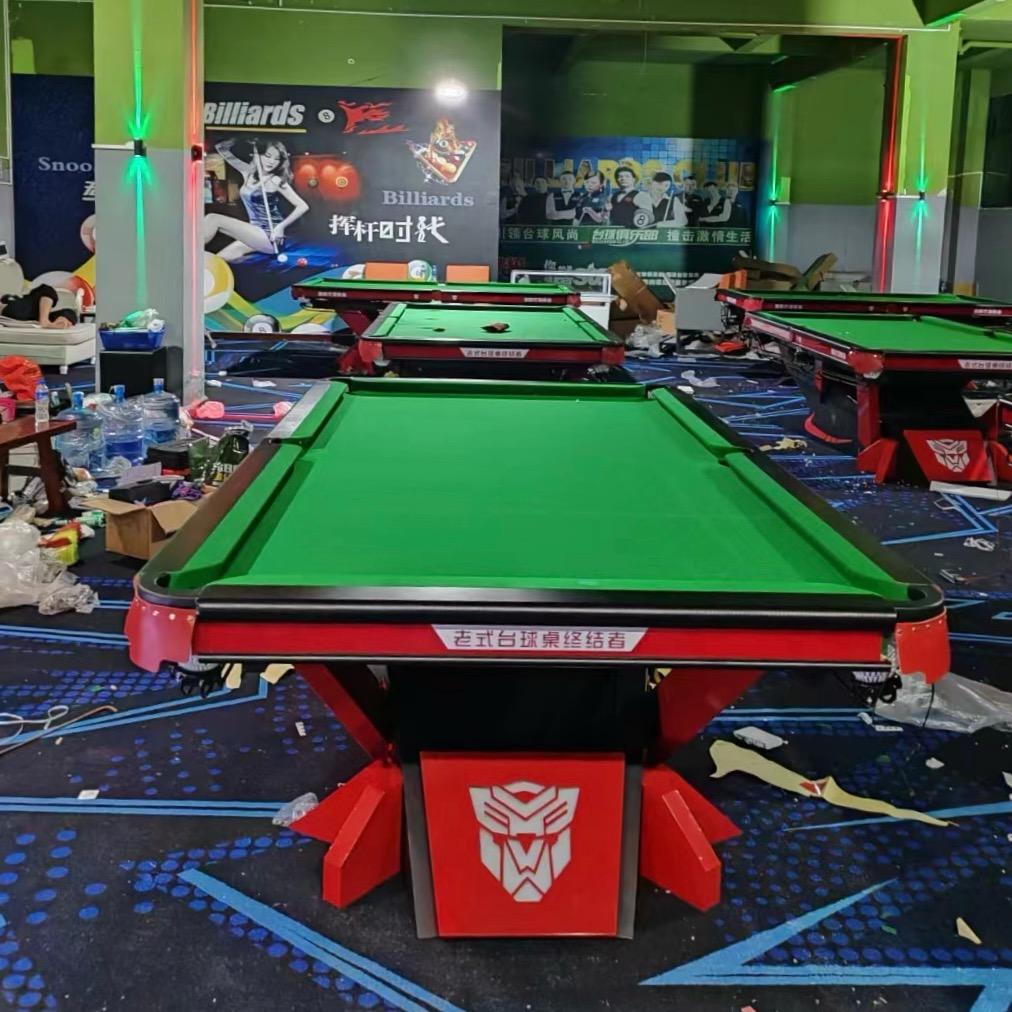 阿杰讲台球桌