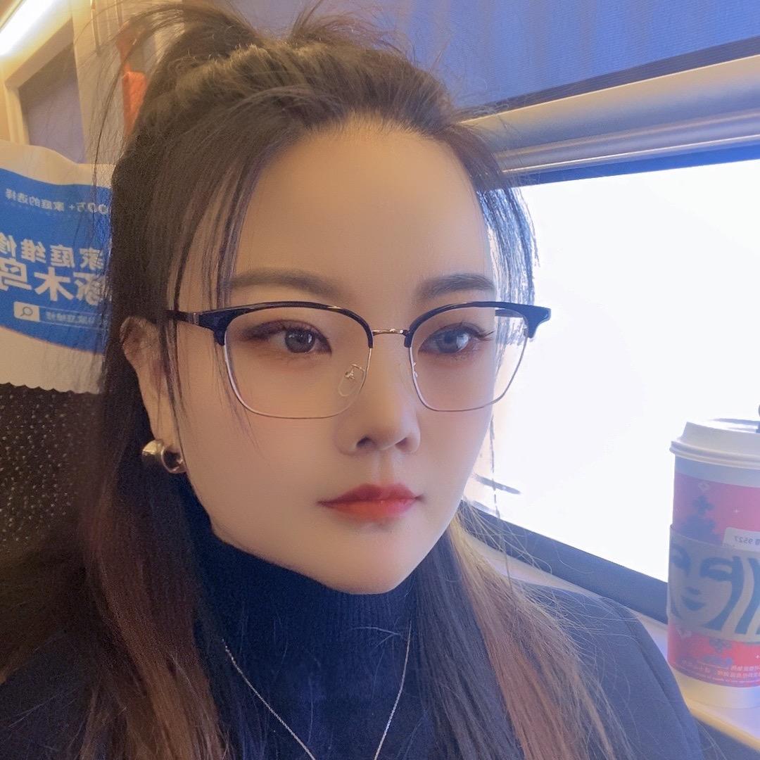 小玲👄